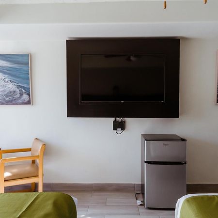 Hotel Siesta Real مكسيكالي المظهر الخارجي الصورة